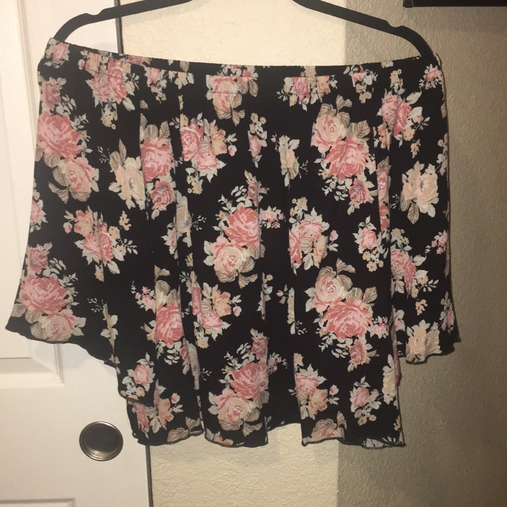 Floral off shoulder shirt